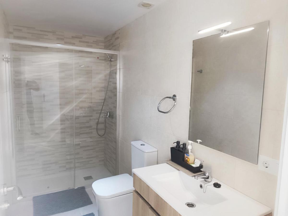 Baj - Apartamentos En Playa Bajondillo, توريمولينوس المظهر الخارجي الصورة
