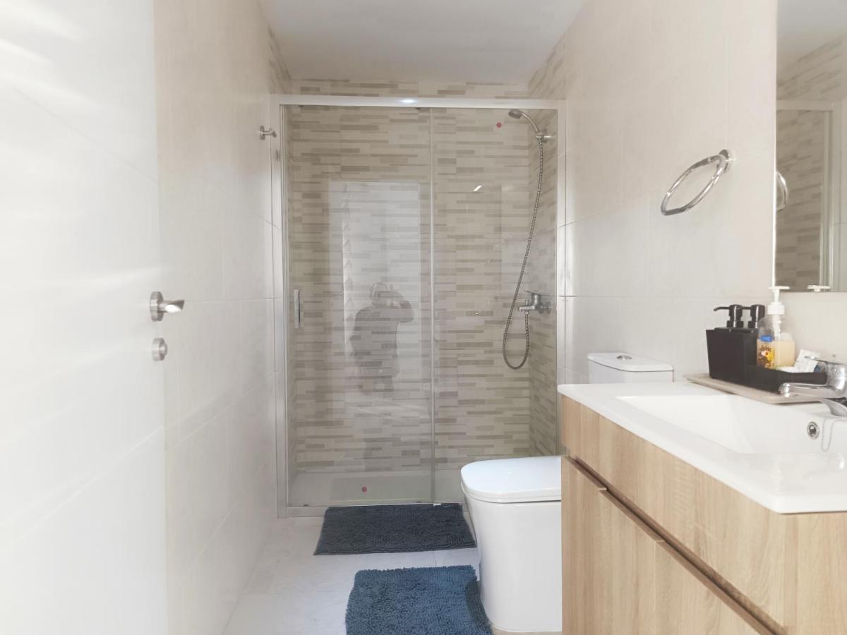 Baj - Apartamentos En Playa Bajondillo, توريمولينوس المظهر الخارجي الصورة